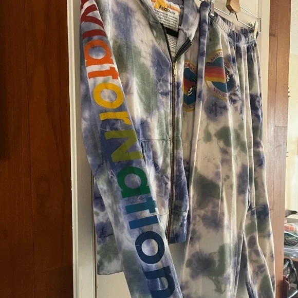 Aviator Nation Tie Dye Hoodie Pants Set - Picture 2 of 9